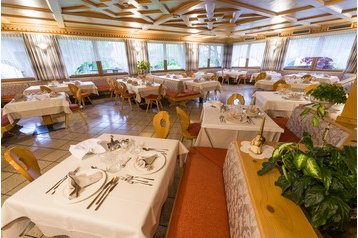 Iталiя Hotel Pera di Fassa, Екстер'єр